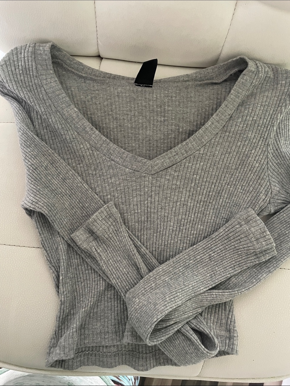 SHEIN Ribbed V-Neck Long Sleeve Top - Light Gray